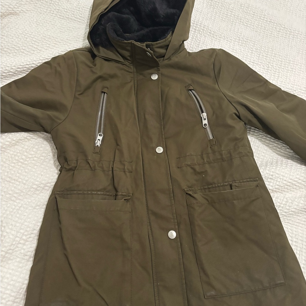 Zara Green Puffer Coat with Utility Design